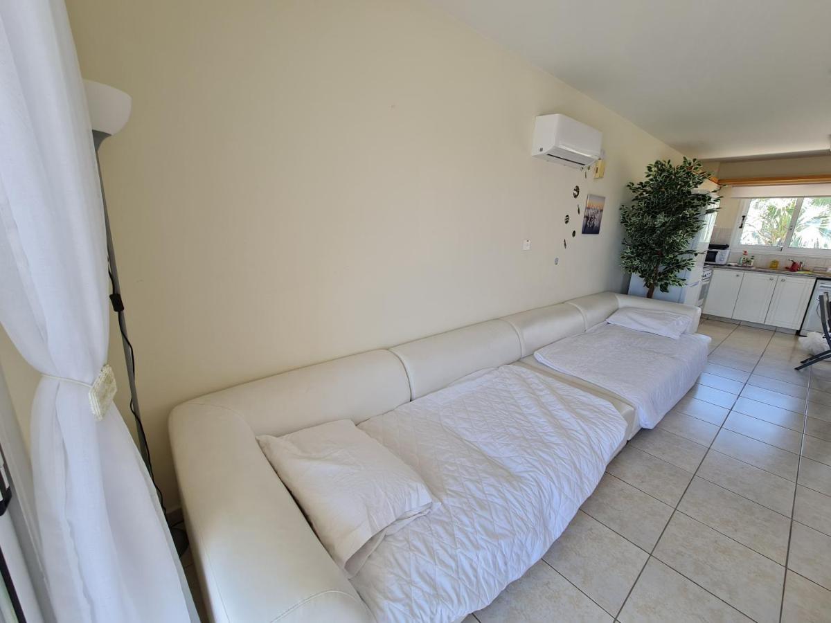 Stunning Views' Apartment With Pool Πάφος Εξωτερικό φωτογραφία